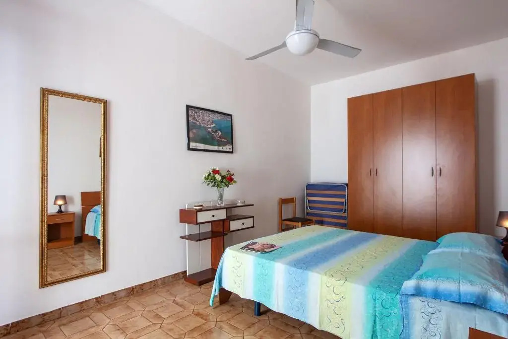 Casa vista mare direttamente in spiaggia m237