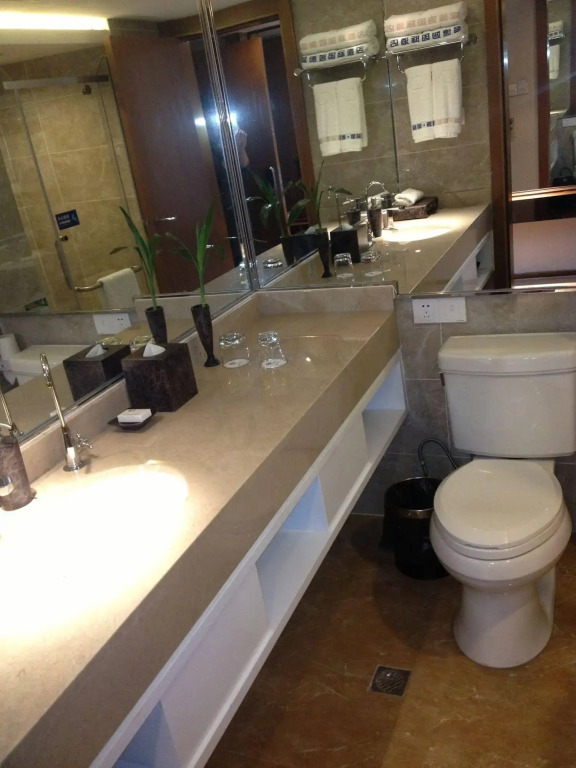 Yiwu Wendemu International Hotel