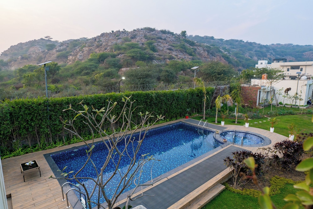 Prassanam Vatika Petfriendly 2-BHK Villa