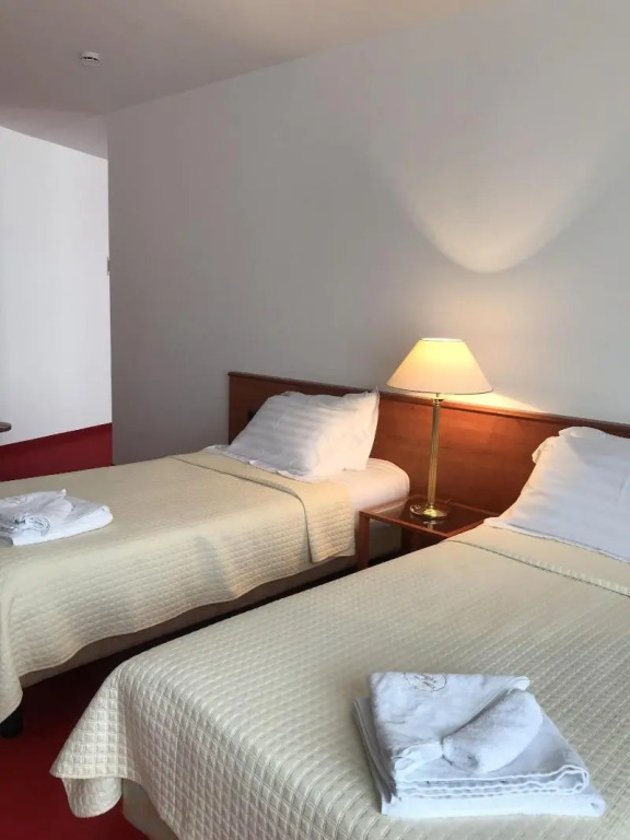 Chateau Linza Resort