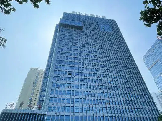 Mercure Lizun Hotel (Hebi East High-speed Railway Station)