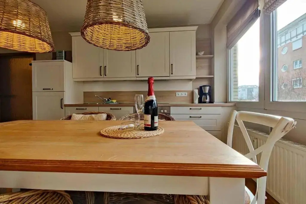 Ferienwohnung-46-mit-Meerblick-Residenz-Meeresbrandung-Duhnen