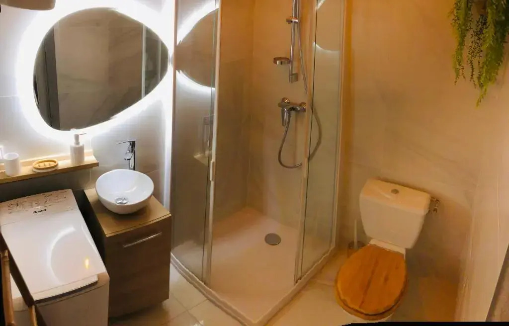 Joli studio maisonnette à 100m de la plage