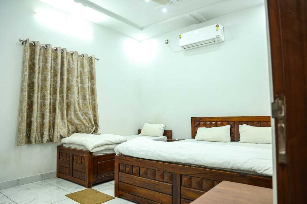 Shri Raghav Home Stay