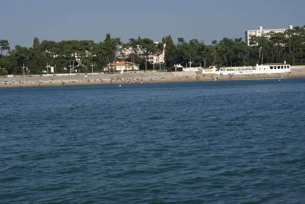 GITE "DOUCEUR BALNEAIRE" charme et quiétude près des plages - VILLA LOLIVIER à Vaux sur mer - Royan