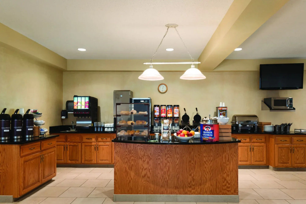 Country Inn & Suites by Radisson, Mankato Hotel and Conference Center, MN