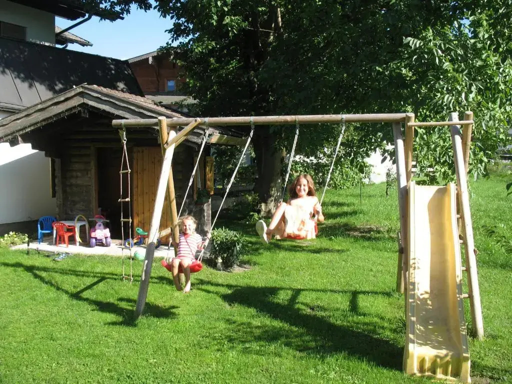 Gästehaus Luxner Zimmer ÜF