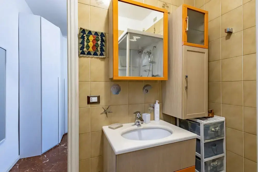 Balcony Flat Near the Center by Wonderful Italy
