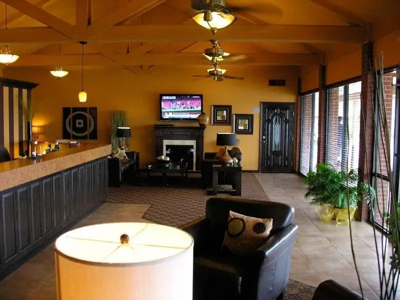 Fortune Inn & Suites