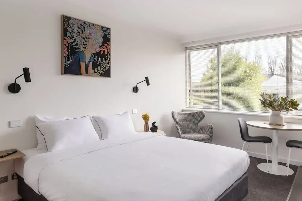 MAC St Kilda Blessington St by Melbourne Apartment Collection