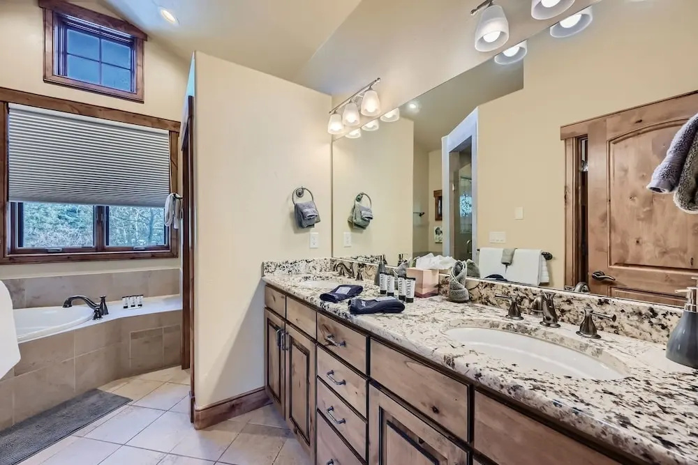 New Listing The Beaver Lodge At Breckenridge 3 Bedroom Home by RedAwning