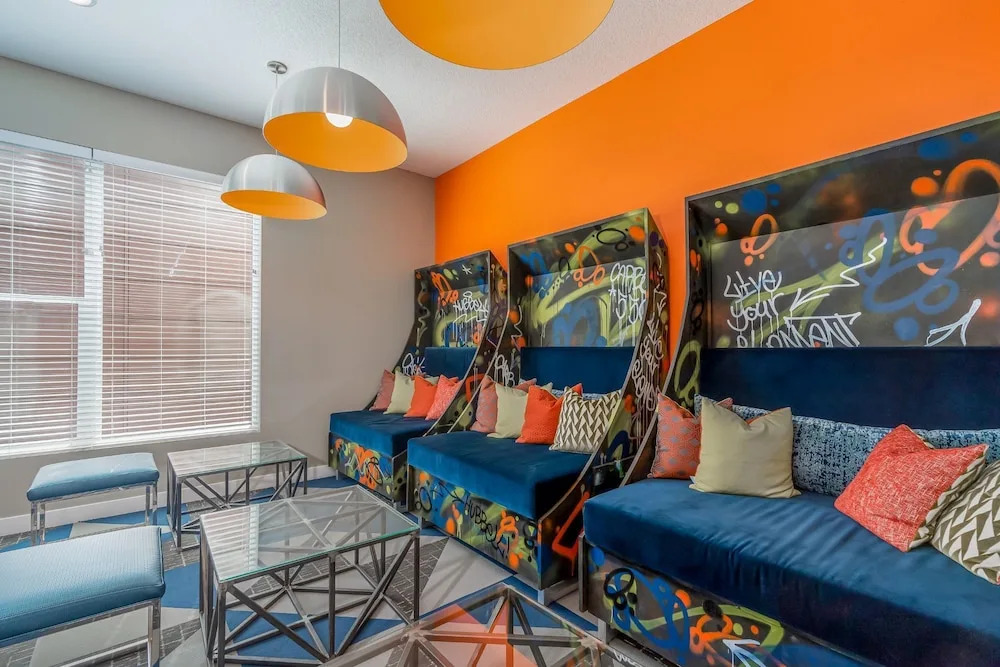 Des Moines Executive 1BD 1BA Downtown Apartment