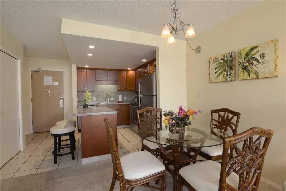 Maui Banyan H210 - One Bedroom Condo