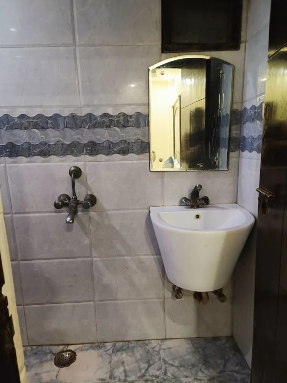 Hotel Amba Deluxe- Managed by Hotel Sidhartha