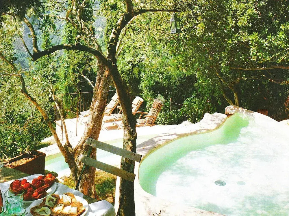 Very Impressive in the Heart of the Tuscan Hills With Shared Pool