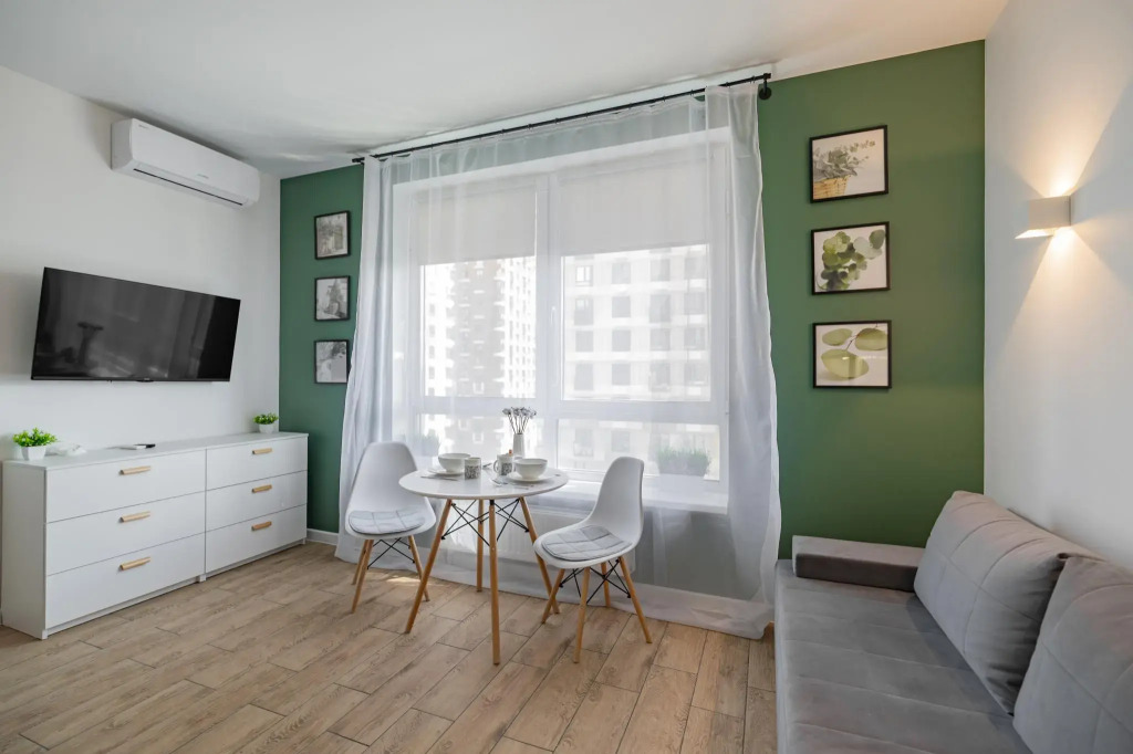 Квартира у метро спартак от  EVERE HOME 