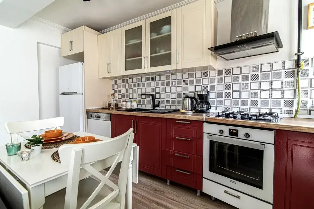 Flat With Backyard Close to Sapphire Shopping Mall