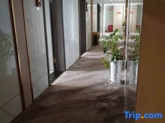 Yutian Hotel