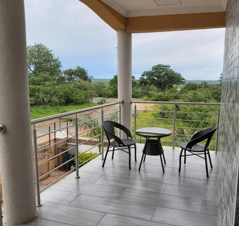 Top Stay Inn