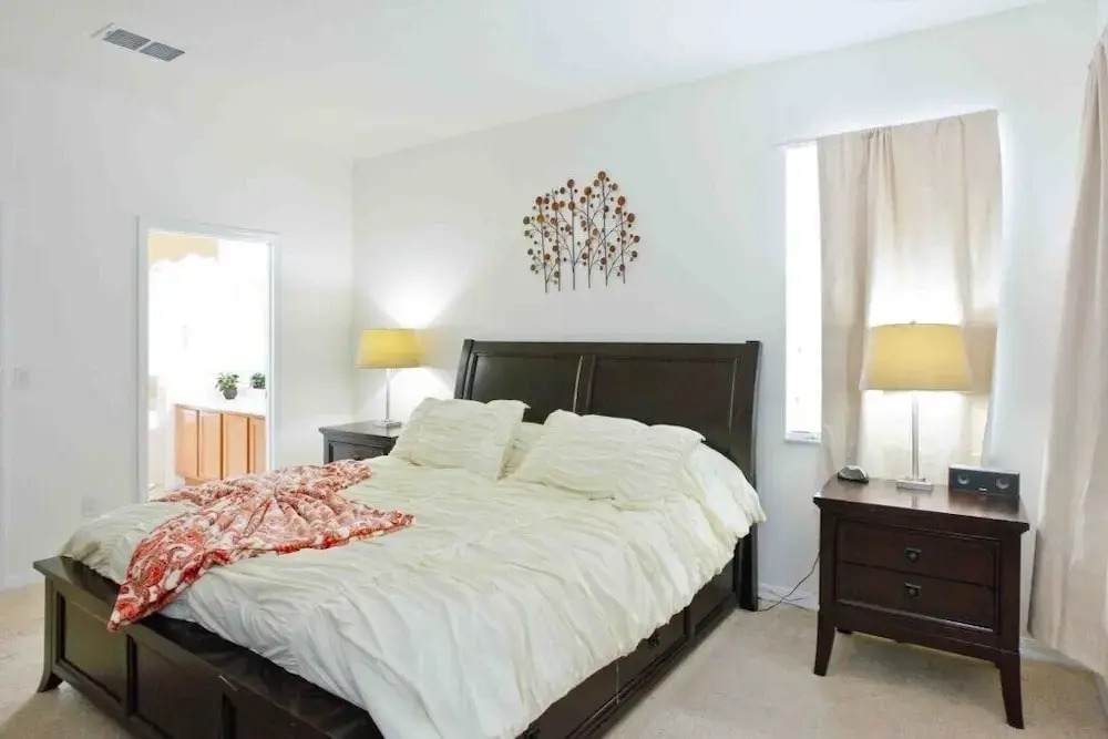 2514 Dharma Circle 6 Bedroom Home
