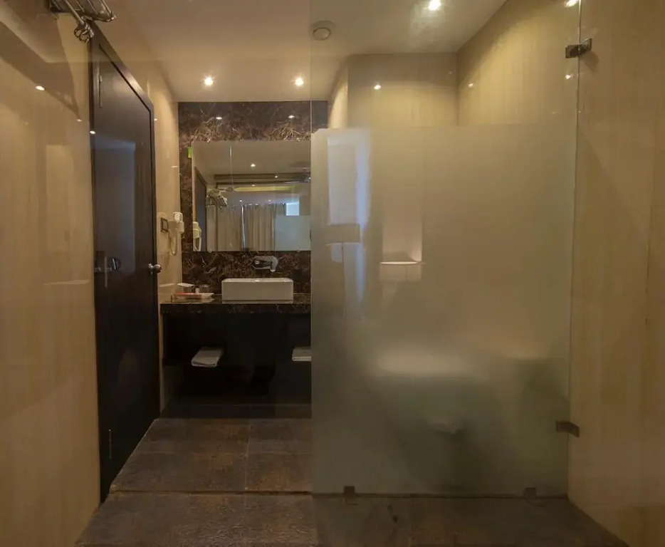 Lemon Tree Hotel Bhopal