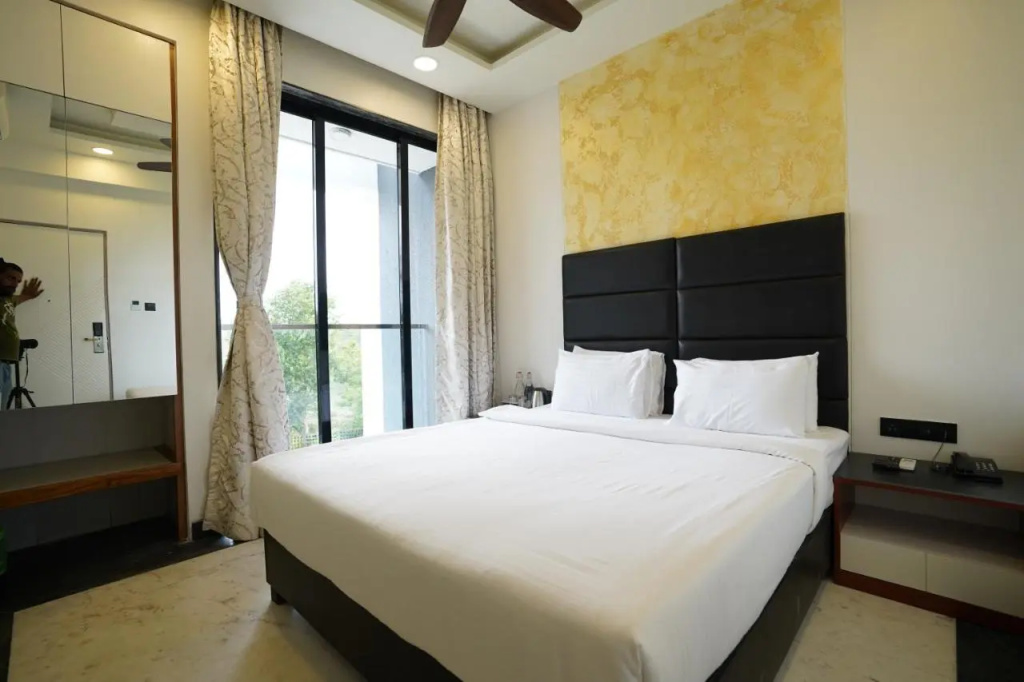 Treeo Resort Lonavala Pure Veg