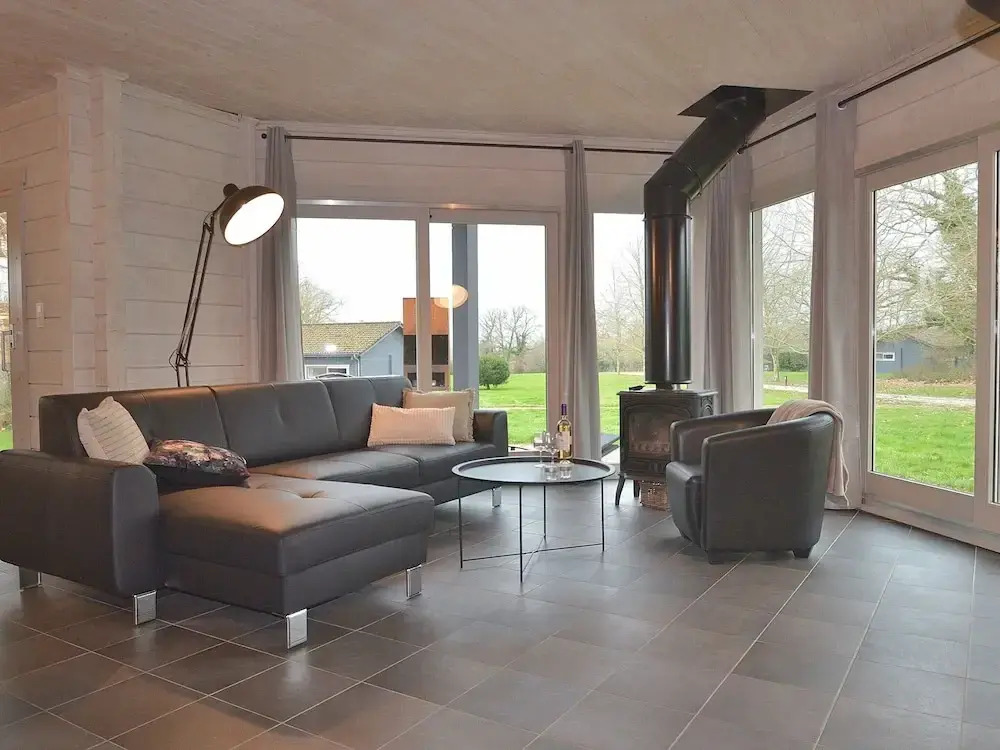 Luxury Villa With Heated Pool and Tennis Court