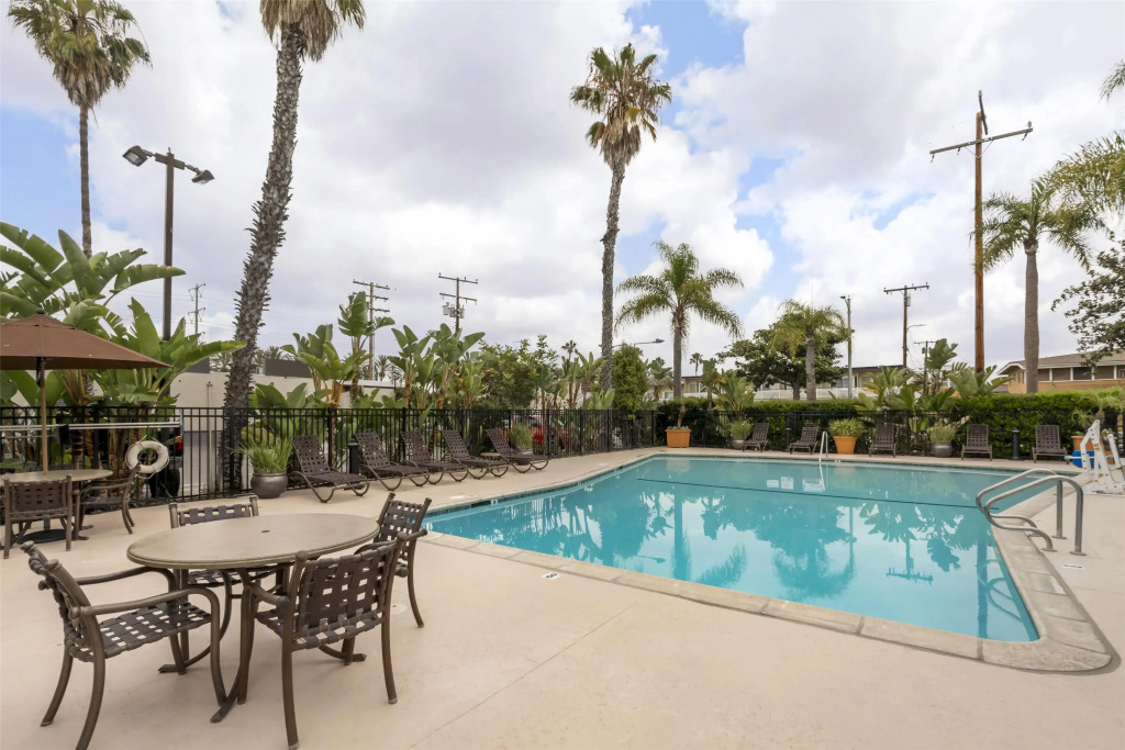Best Western Plus Pavilions