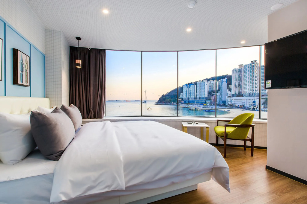 Brown-Dot Hotel Songdo