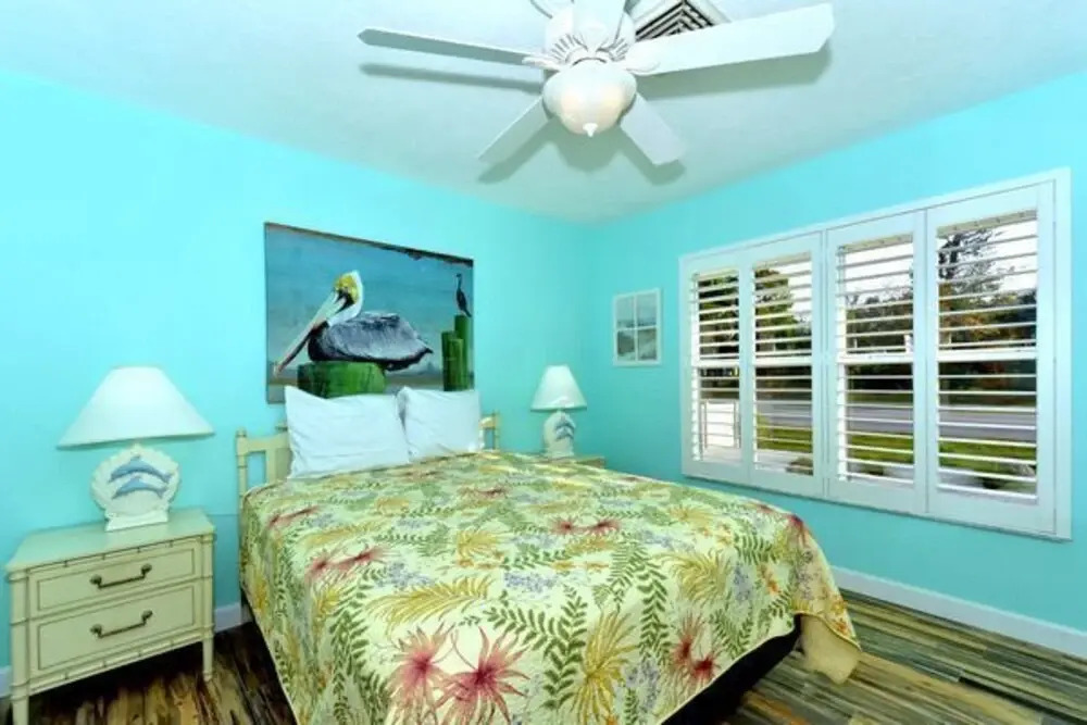 Surf Rider's Cottage 2 Bedrooms 1 Bathroom Condo