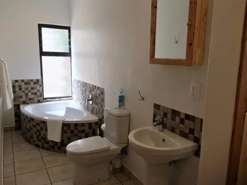 Herolds Bay Accommodation - Coo-ee 2