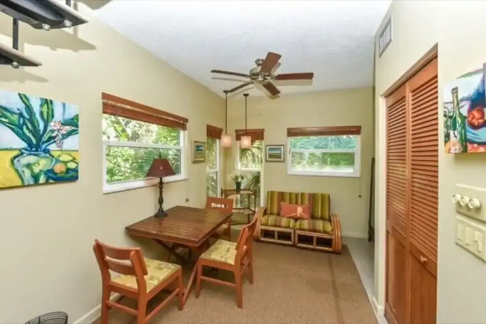 2903 Avenue F 3 Bedroom Home by RedAwning