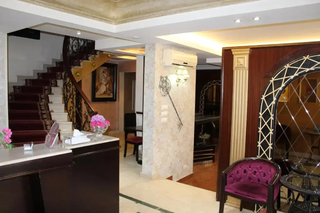 Villa Queens Hotel