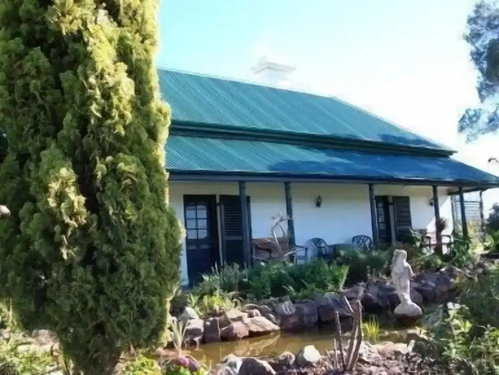 Lochinvar House