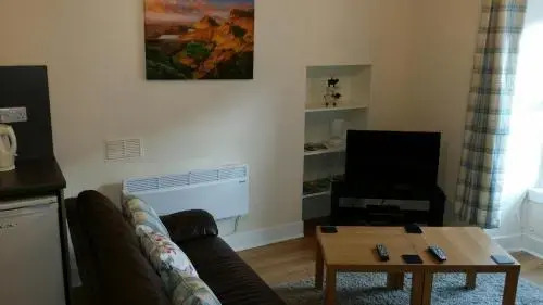 4B Wentworth Street Apartment