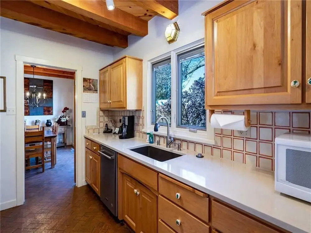 Puertas de Canyon Road by Kokopelli Property Management