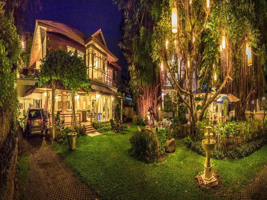 Banyan House Samui bed and breakfast