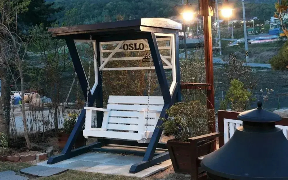Gyeongju Oslo Pool Villa