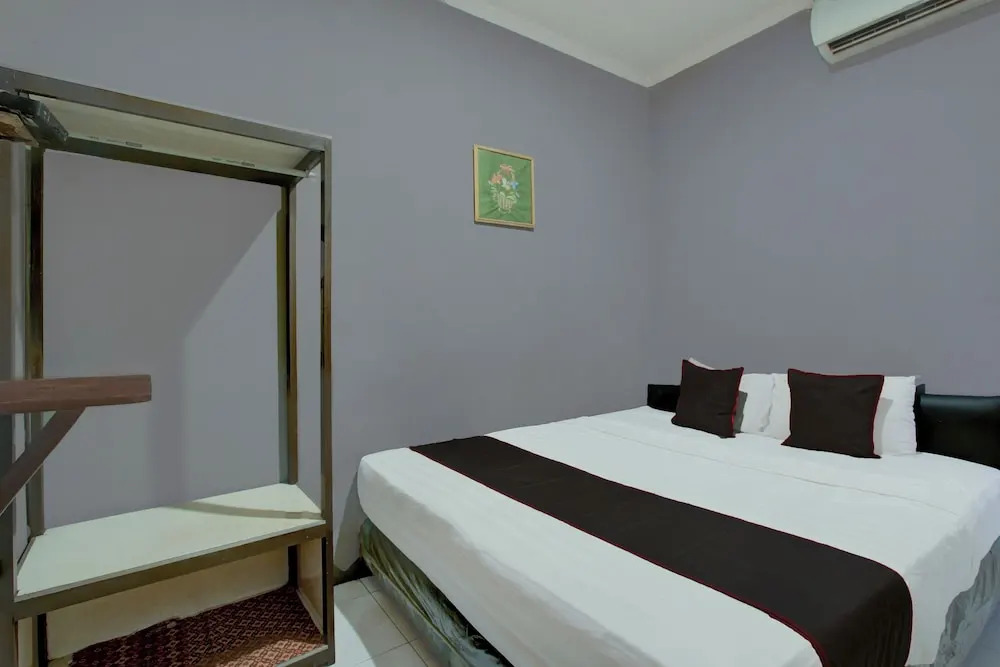 Hotel O Near Tugu Yogyakarta 1 formerly Crown Residence