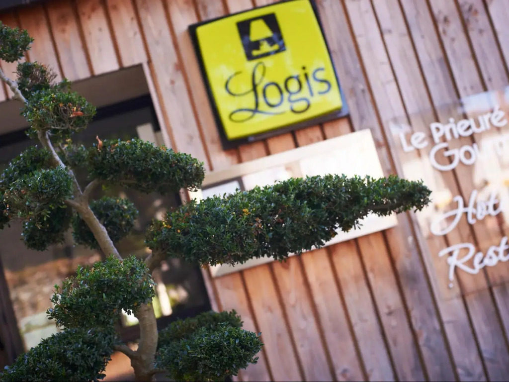 Logis Hotel Le Prieure Des Gourmands