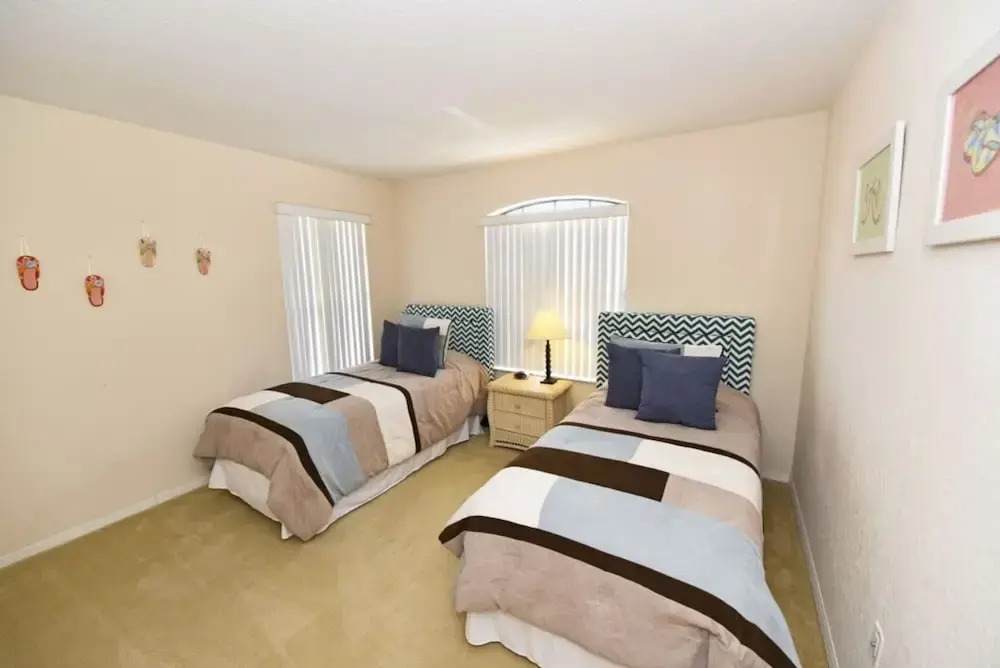 High Grove Resort by Florida Star Vacations