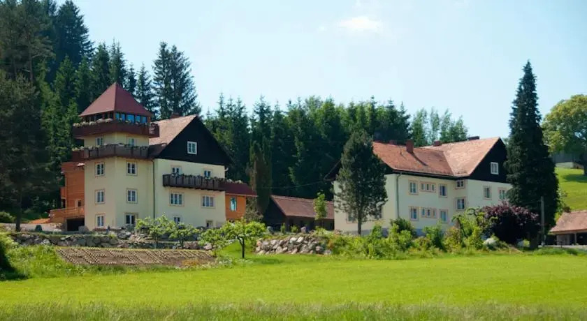 Heso Resort