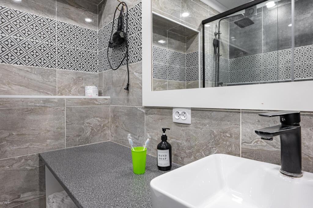 BG Apartments (БГ Апартментс) на улице Мукана Тулебаева 49/1
