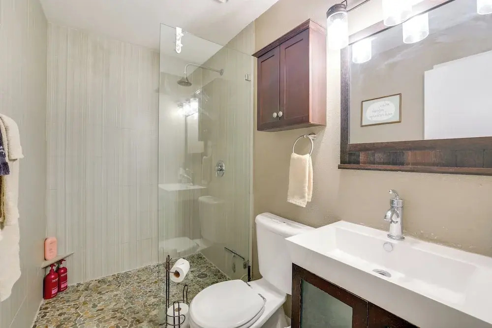 Private Pool & Hot Tub: Dog-friendly Live Oak Home