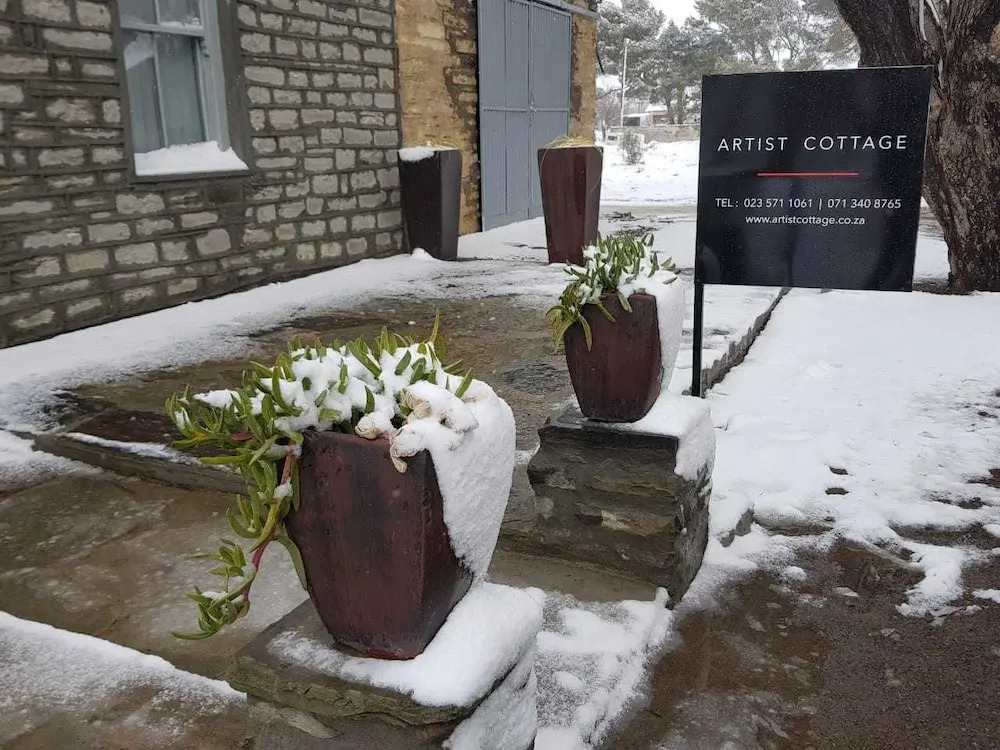 Little Artist Cottage