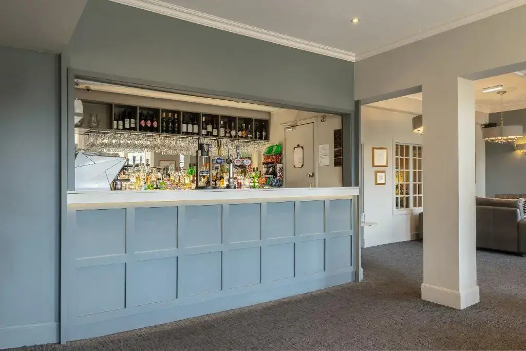 Old Waverley Hotel