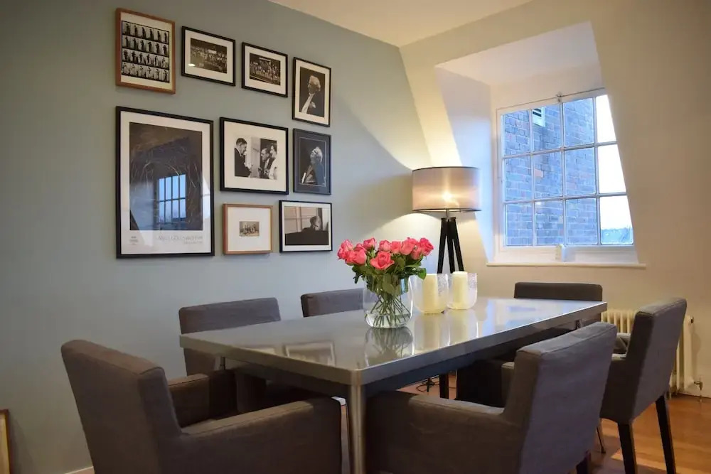 Elegant 2 Bedroom Maisonette Near Camden