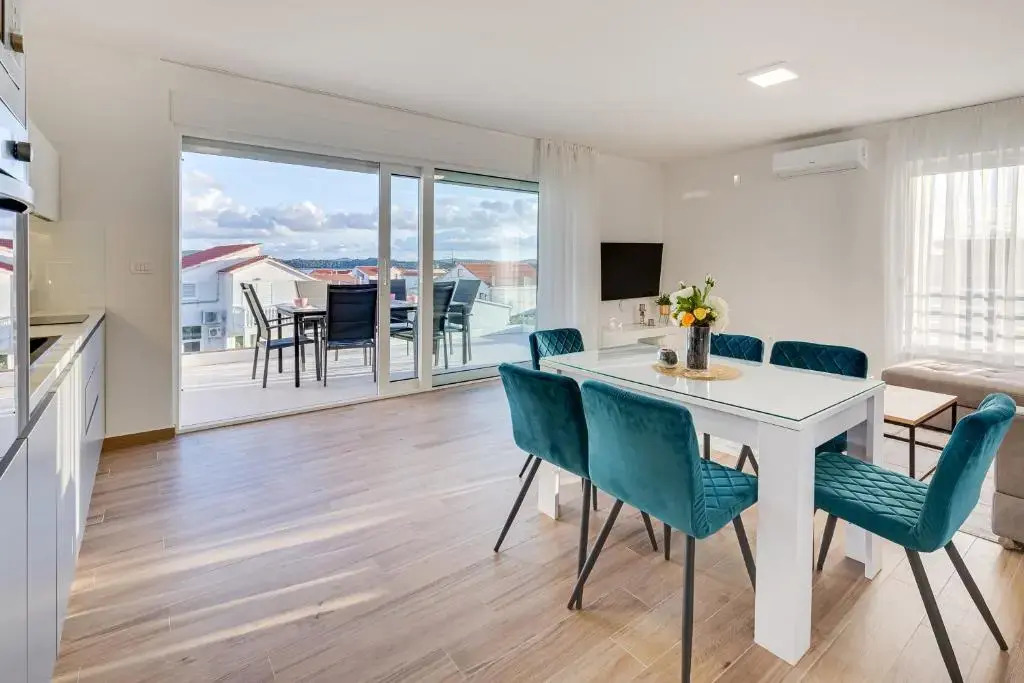 Apartments Corcovado with Heated Pool