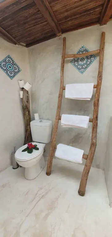 Hotel ECOLODGE LE RAVORAHA