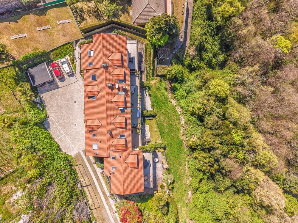 3 Bedroom Italian Lakes Apartment